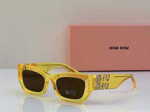 Miu Miu Sunglasses Top Quality MMS00493